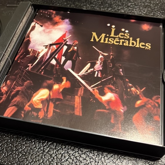 Les‎ Misérables Original Broadway Cast Recording Two Disc Set 1987 EUC Booklet - Picture 4 of 10